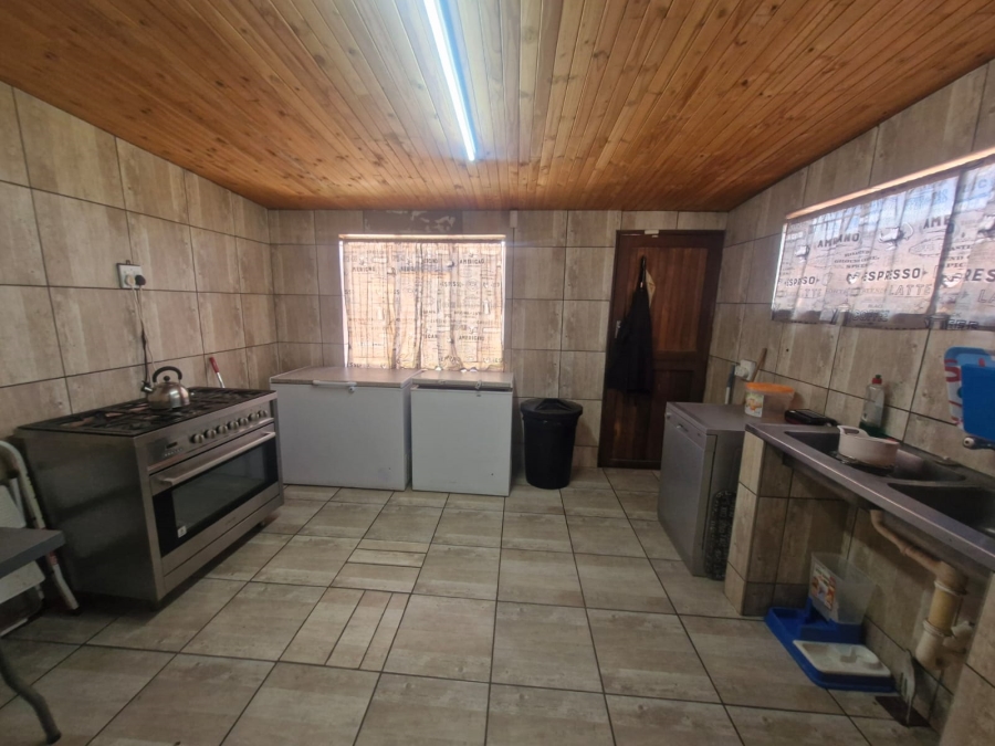 10 Bedroom Property for Sale in Kathu Northern Cape